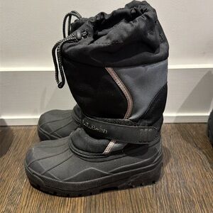 LL Bean Youth Snow Boots - size 13 - worn once!